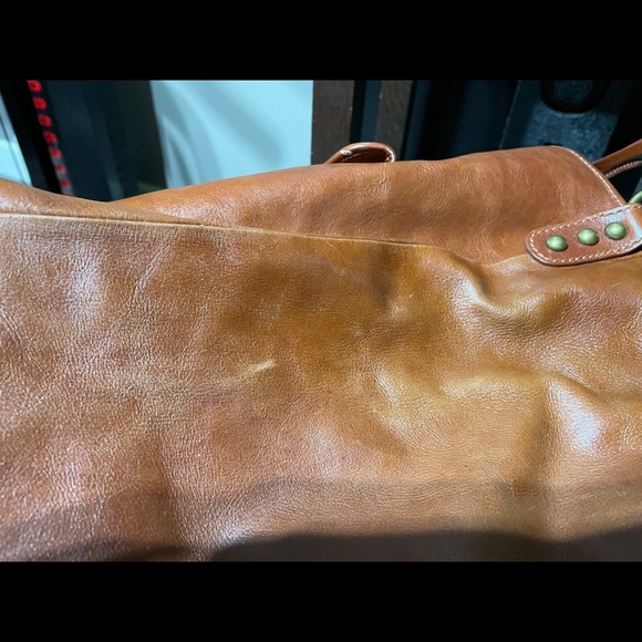 New Isabella Fiori Laser Cut Leather Tote/dust bag - Picture 10 of 13